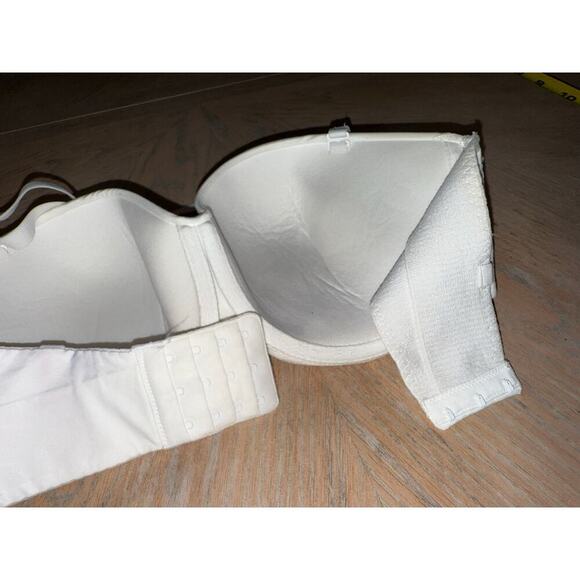 Victoria’s secret body by victoria lined strapless multiway bra white size 34DD - Picture 4 of 9